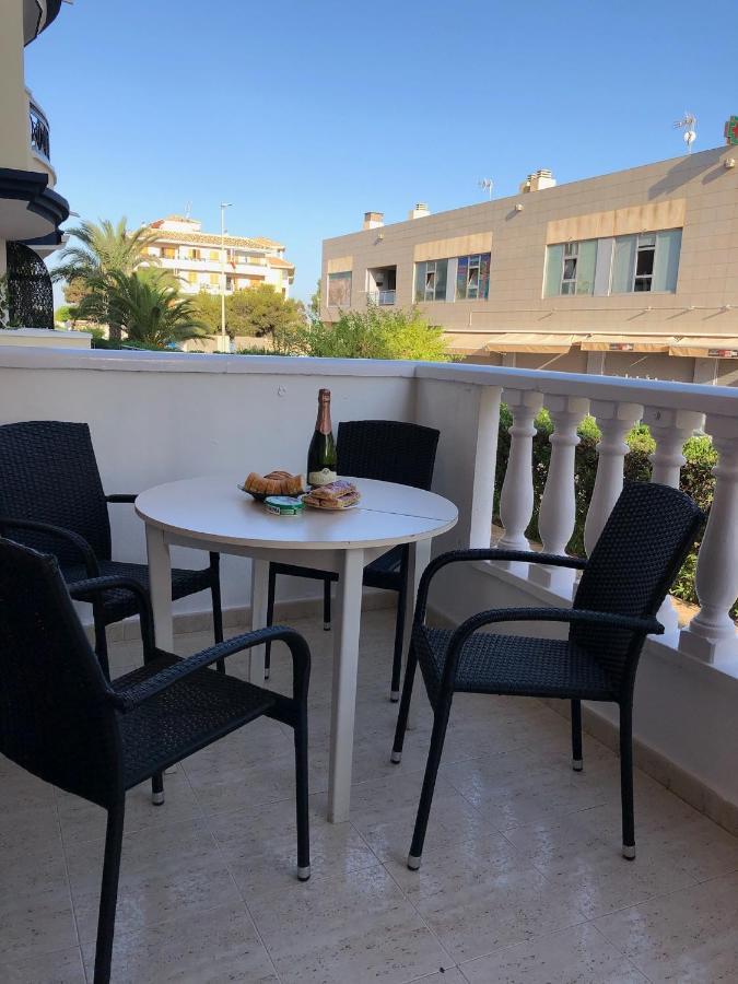Martas Apartment Ла-Мата Экстерьер фото